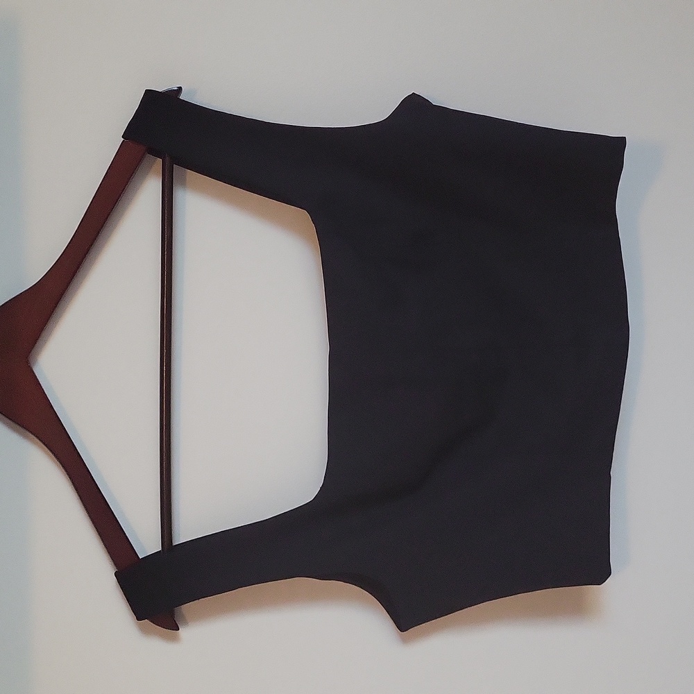 NWT House of Harlow 1960 Crop Top